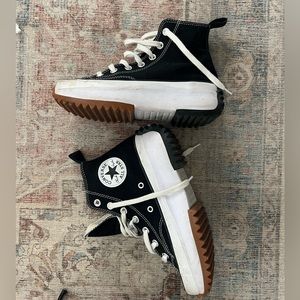 COPY - Converse Black Run Star